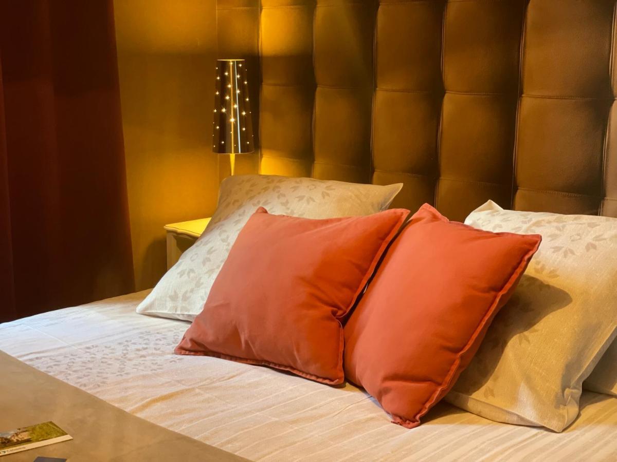 Les 3 Rois By Yy Hotel Villers-Bocage  Exterior foto